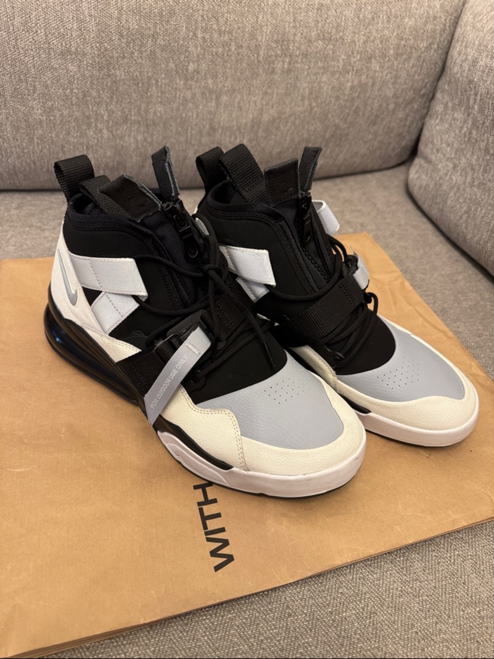 Nike Air Force 270 Utility Sneakers